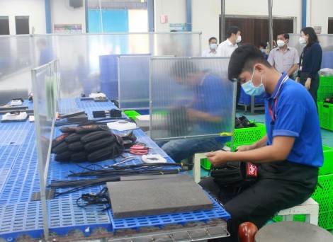 Đề ra 7 nhóm nhiệm vụ, giải pháp triển khai chương trình phục hồi và phát triển kinh tế - xã hội