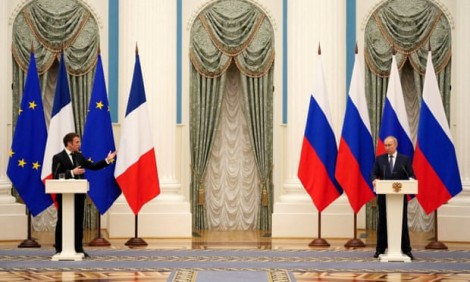 Pháp muốn làm sứ giả giải quyết khủng hoảng Ukraine