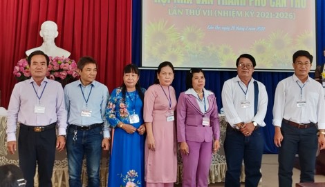 Ông Nguyễn Trung Nguyên  là Chủ tịch Hội Nhà văn TP Cần Thơ nhiệm kỳ 2021-2026