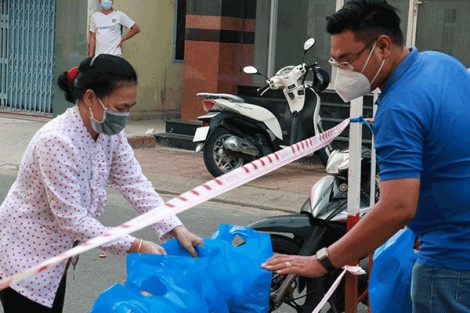 Bí thư Ðoàn phường Cái Khế (quận Ninh Kiều) nhận Giải thưởng Lý Tự Trọng