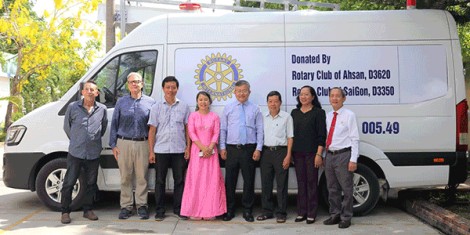 Rotary Club of Saigon trao xe cứu thương, thiết bị tặng Bệnh viện Phụ sản TP Cần Thơ