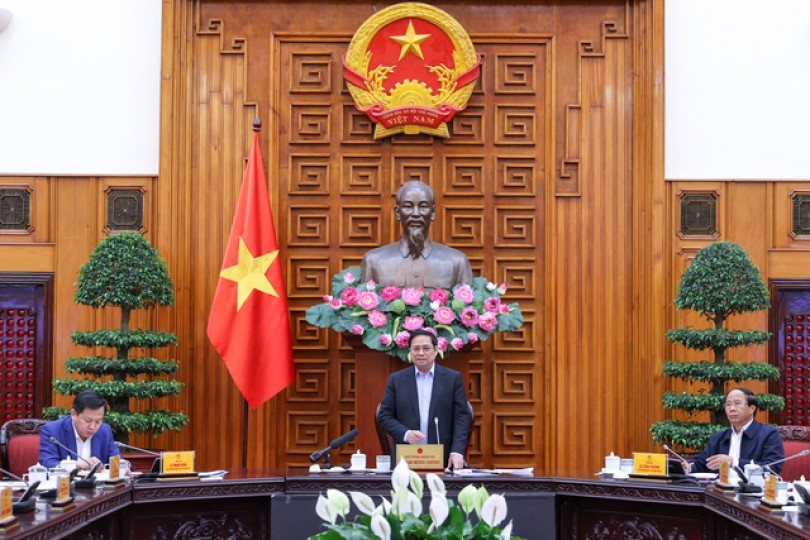 Dứt khoát không để khủng hoảng năng lượng, bảo đảm cung ứng điện cả trước mắt và lâu dài