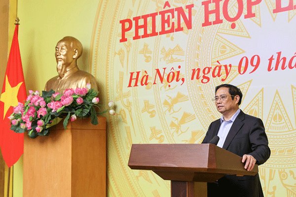 Quyết tâm cao nhất hoàn thành tiêm chủng cho trẻ em trong quý II, xây dựng kịch bản ứng phó biến chủng mới nguy hiểm hơn