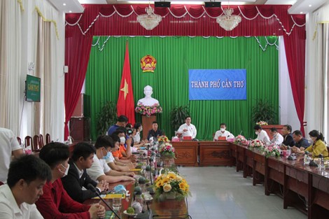 Hội thảo Chung tay vì bóng đá Cần Thơ