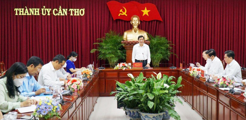 Nâng cao trách nhiệm, chất lượng công tác tham mưu, phục vụ Thành ủy trong lãnh đạo, chỉ đạo
