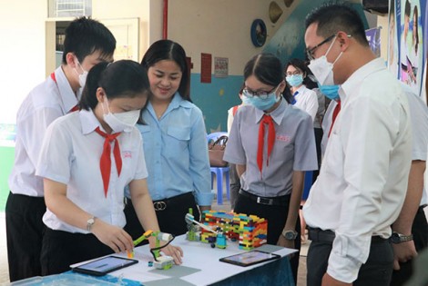 "Chuyến xe đổi mới sáng tạo"