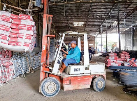 Vật liệu xây dựng tăng giá, nhiều nỗi lo!