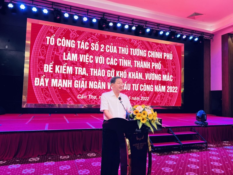 Phải phấn đấu giải ngân 100% vốn đầu tư công hoặc ít nhất đạt cao hơn năm 2021