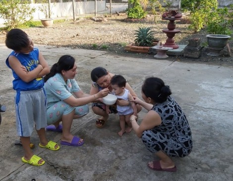 Trợ lực vượt khó  