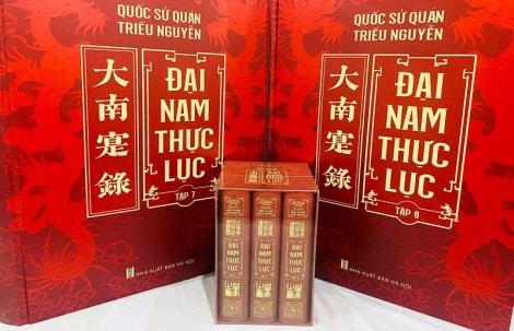 Sách xưa trong diện mạo mới