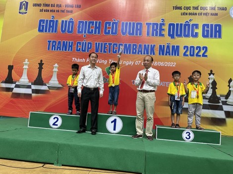 Bế mạc Giải vô địch Cờ vua trẻ quốc gia tranh cúp Vietcombank năm 2022