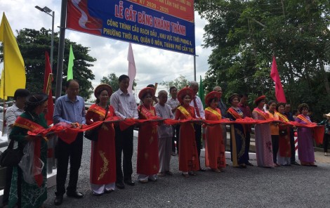 Nhiều biện pháp bảo đảm an toàn giao thông