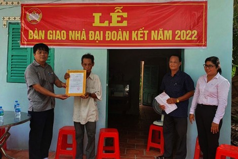 Phát huy tinh thần nêu gương của đảng viên