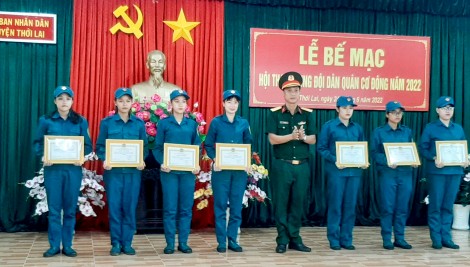Bế mạc Hội thao Trung đội Dân quân cơ động năm 2022 huyện Thới Lai