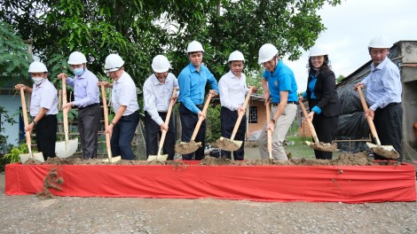 Nâng cấp, phát triển hạ tầng giao thông