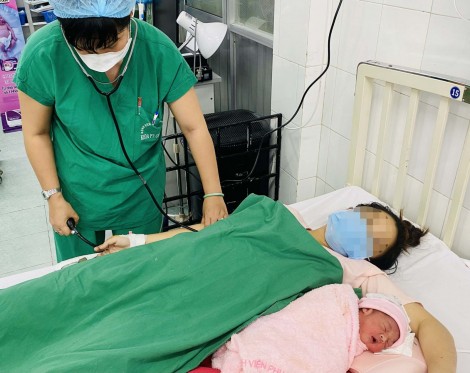 Cứu sống thai phụ nhau tiền đạo nguy kịch
