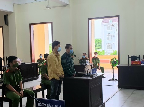 Mua bán trái phép chất ma túy, 2 bị cáo trả giá đắt
