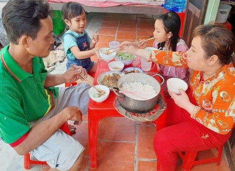 Tay hòm chìa khóa thời “bão giá”