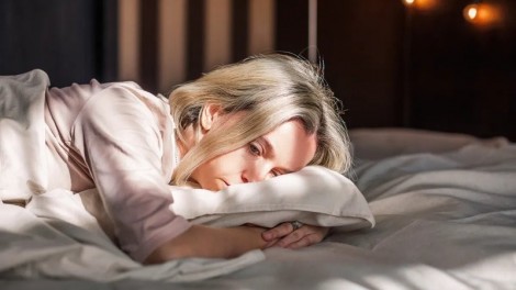 Hội chứng COVID kéo dài liên quan đến rụng tóc, giảm ham muốn...