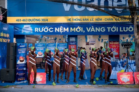 Roadshow "khuấy đảo"các tuyến phố tại Cần Thơ