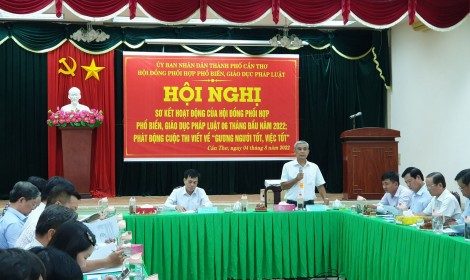 Đẩy mạnh hơn nữa việc ứng dụng công nghệ thông tin trong tuyên truyền pháp luật