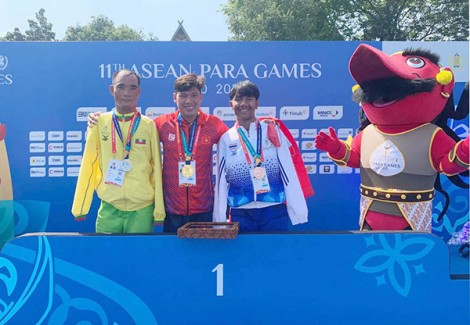 Các VÐV Cần Thơ góp 4 HCV môn bơi lội tại ASEAN Para Games 2022