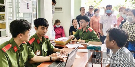 Tập trung cấp căn cước công dân lưu động 