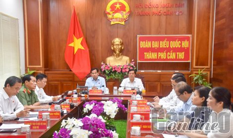 Tổ chức chất vấn các nhóm vấn đề thuộc lĩnh vực, trách nhiệm của Bộ Công an và Bộ Văn hóa, Thể thao và Du lịch