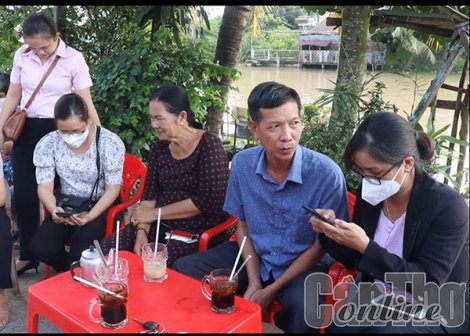 Nhiều giải pháp thúc đẩy dịch vụ công trực tuyến
