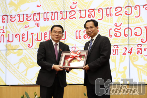 Lãnh đạo thành phố tiếp Đoàn đại biểu cấp cao tỉnh Champasak - Cộng hòa Dân chủ nhân dân Lào