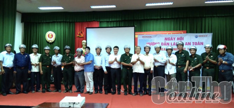 Cựu chiến binh tham gia giữ gìn trật tự an toàn giao thông