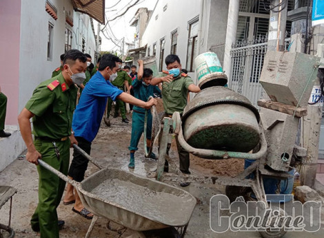 Xung kích, tình nguyện đảm bảo an toàn giao thông