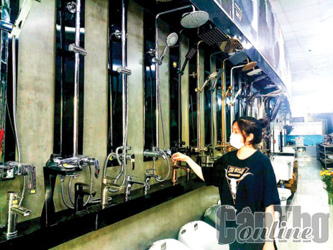 Thêm tiện ích với thiết bị vệ sinh hiện đại, thông minh
