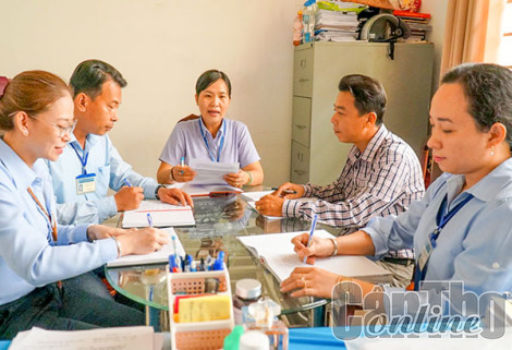 Ngăn chặn tham nhũng từ gốc