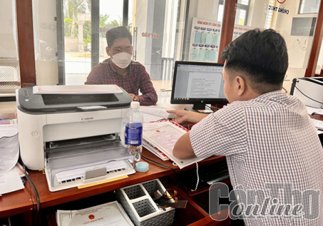 Đẩy mạnh thực hiện tiếp nhận, giải quyết thủ tục hành chính