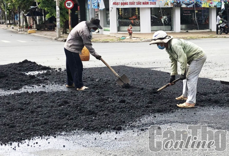 Chủ động ứng phó với mưa và triều cường