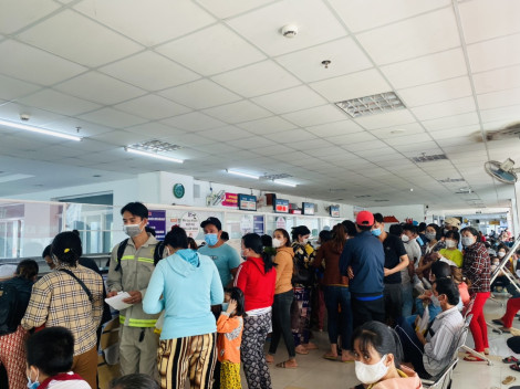 900 bệnh nhi ở Cần Thơ bị sốt siêu vi trong tháng 8-2022