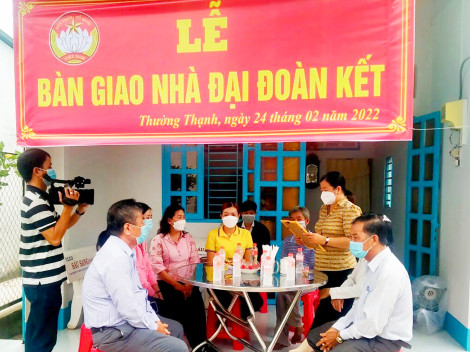 Xây dựng và sửa chữa 39 căn nhà Đại đoàn kết