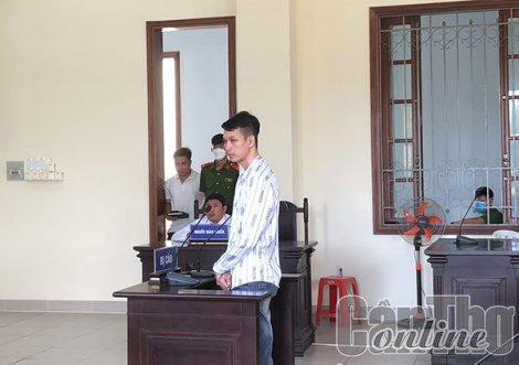 Đâm chết người vì mâu thuẫn nhỏ, lãnh án