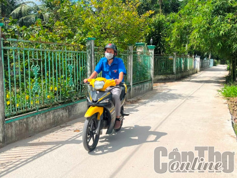 Đoàn viên thanh niên tham gia xây dựng hạ tầng giao thông