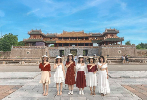 Hướng dẫn đăng ký tour Huế của Sơn Trà Travel đơn giản không cần đặt cọc