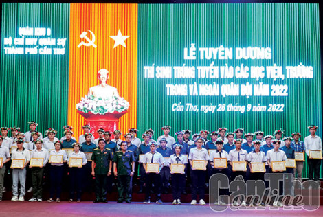 Phối hợp thực hiện tốt tuyển sinh Quân sự