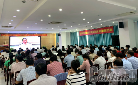 Tập huấn kiến thức quản lý nhà nước về thông tin và truyền thông, chuyển đổi số