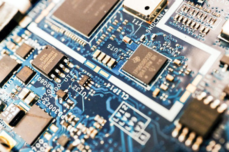 Mỹ siết chặt xuất khẩu chip bán dẫn sang Trung Quốc