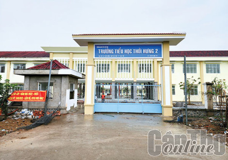 Cờ Ðỏ hoàn thành đưa vào sử dụng nhiều công trình xây dựng cơ bản