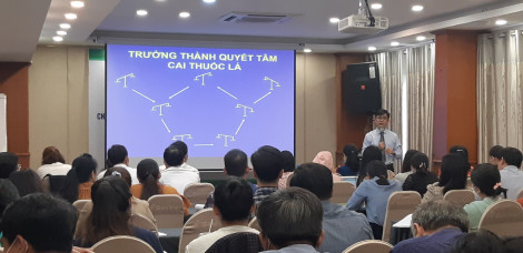 Tăng cường đội ngũ giảng viên đào tạo về tư vấn, điều trị nghiện thuốc lá