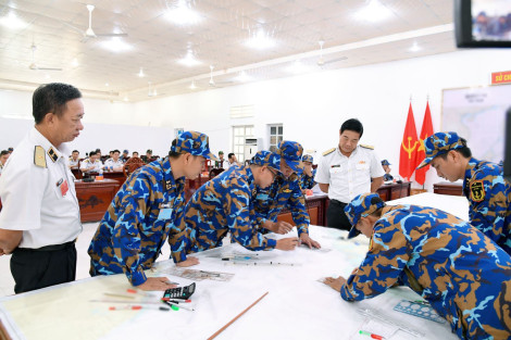Bộ Tư lệnh Vùng 5 Hải quân diễn tập chỉ huy, cơ quan 1 bên 2 cấp trên bản đồ