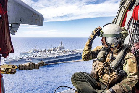 NATO rầm rộ tập trận