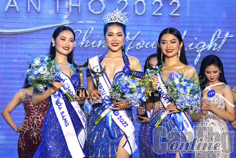 Nguyễn Ngọc Kiều Duy đăng quang Hoa khôi Trường Đại học FPT Cần Thơ