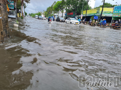 Triều cường đầu tháng 10 âm lịch bắt đầu xuất hiện